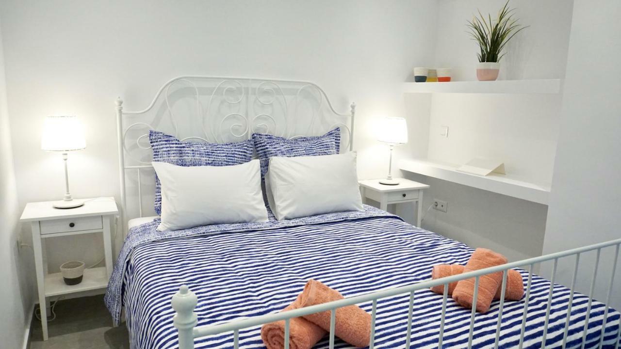 Апартаменты Cycladic Style Apt In Афины Экстерьер фото
